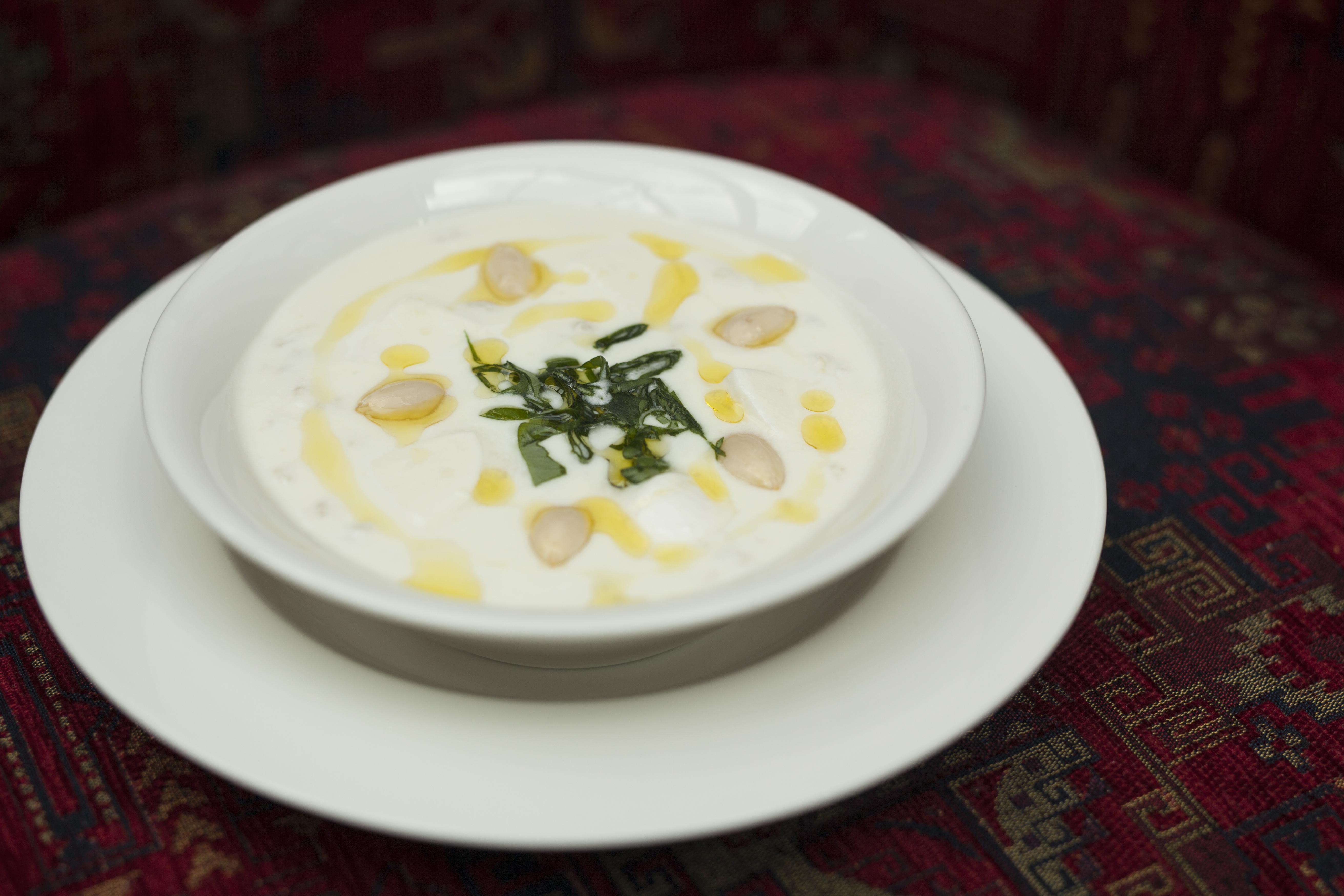 Grand Hotel Yerevan - Small Luxury Hotels Of The World エクステリア 写真 Ayran with chickpeas