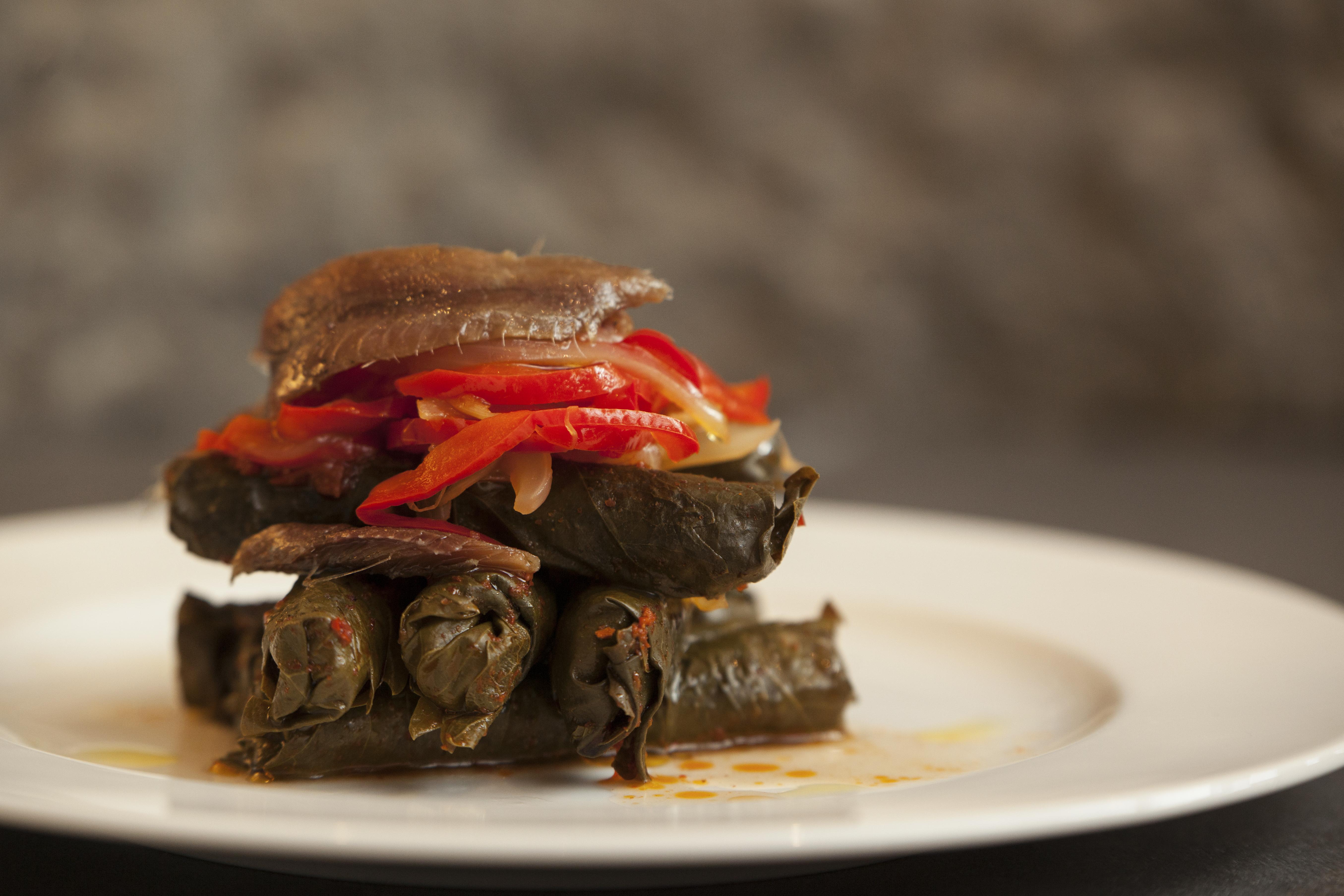 Grand Hotel Yerevan - Small Luxury Hotels Of The World エクステリア 写真 Sarma