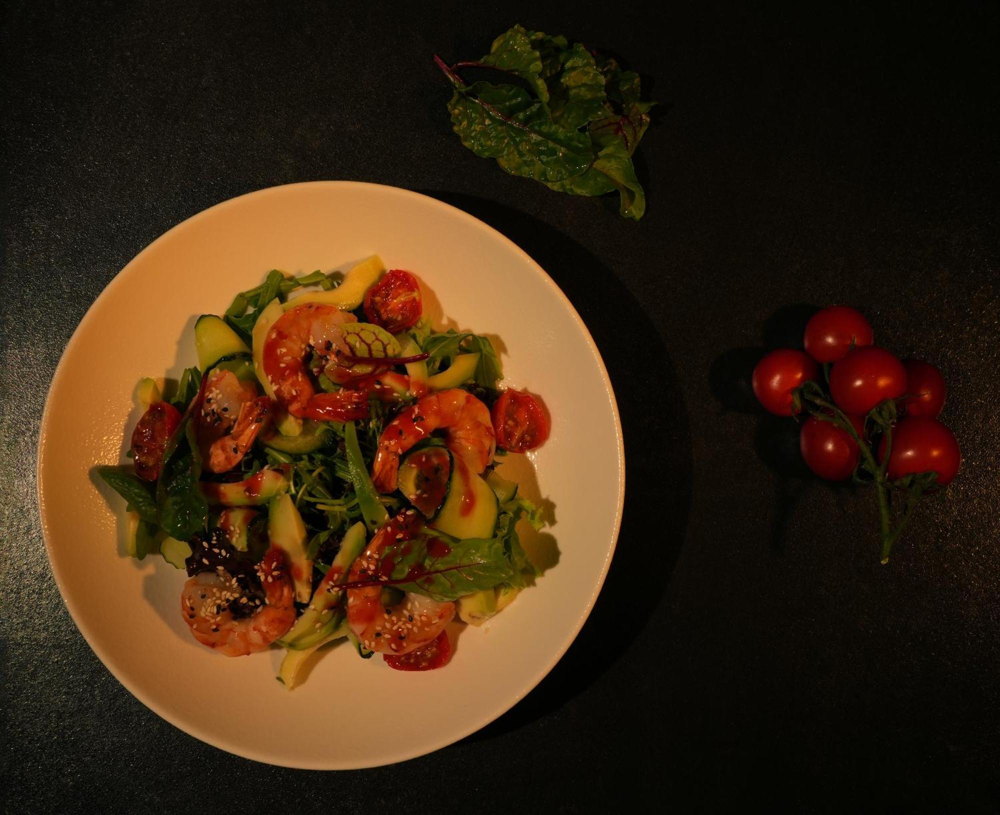 Grand Hotel Yerevan - Small Luxury Hotels Of The World エクステリア 写真 Shrimp salad
