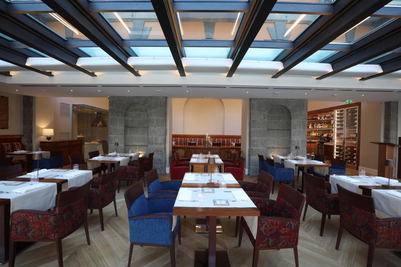 Grand Hotel Yerevan - Small Luxury Hotels Of The World エクステリア 写真 Restaurant